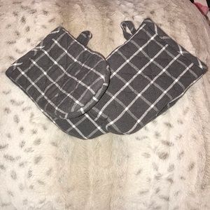 Set of 2 Mini Mitts